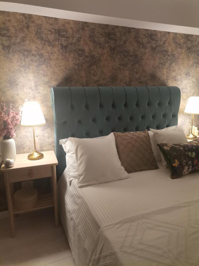 Апартаменты Apartament Unirii Бухарест Экстерьер фото
