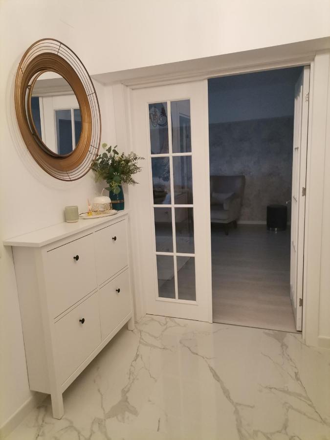 Апартаменты Apartament Unirii Бухарест Экстерьер фото