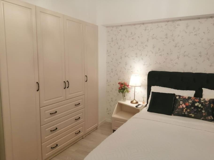 Апартаменты Apartament Unirii Бухарест Экстерьер фото