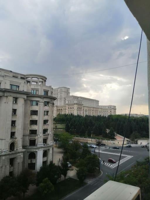 Апартаменты Apartament Unirii Бухарест Экстерьер фото